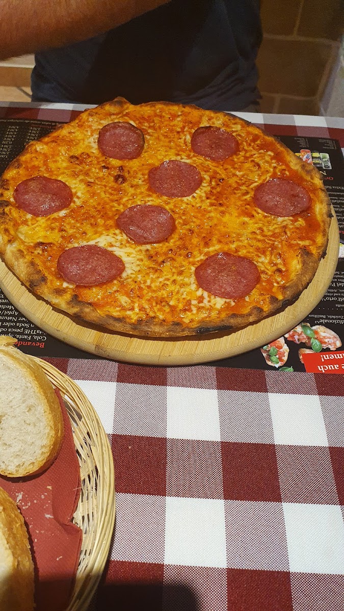 Fabios Pizza Photo 8