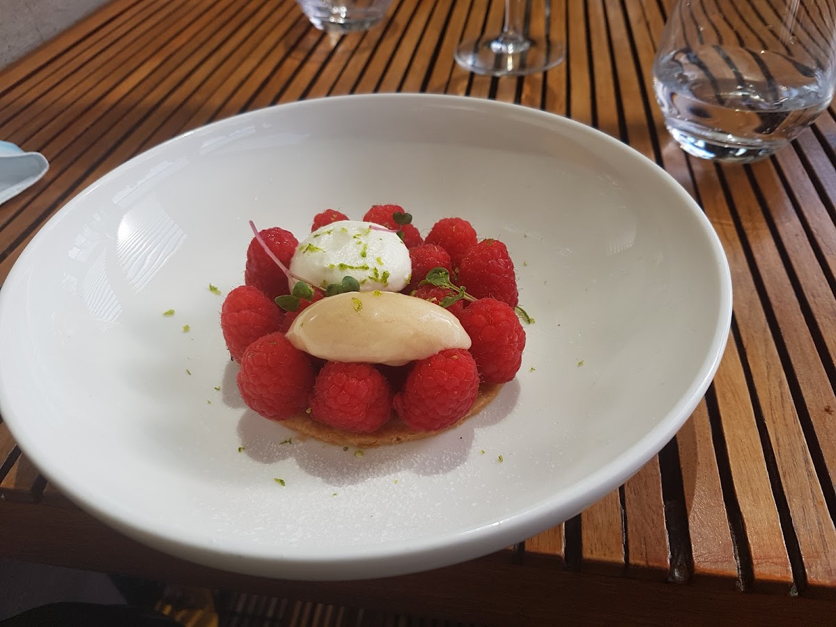 Peron Restaurant Photo 7