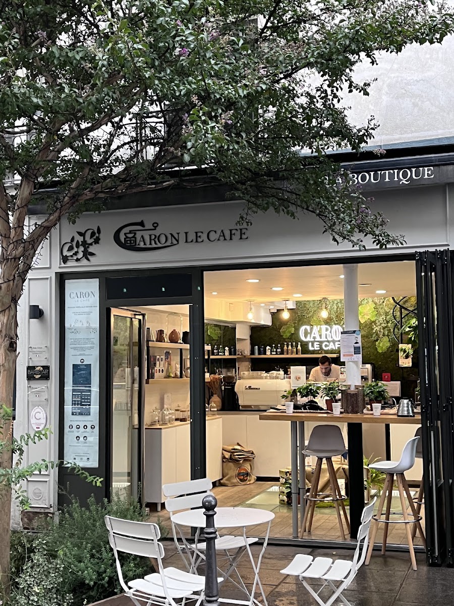 La Boutique Caron Photo 6