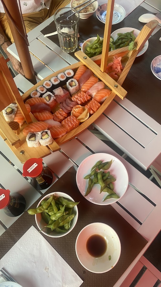 SUSHI VILLA Photo 2