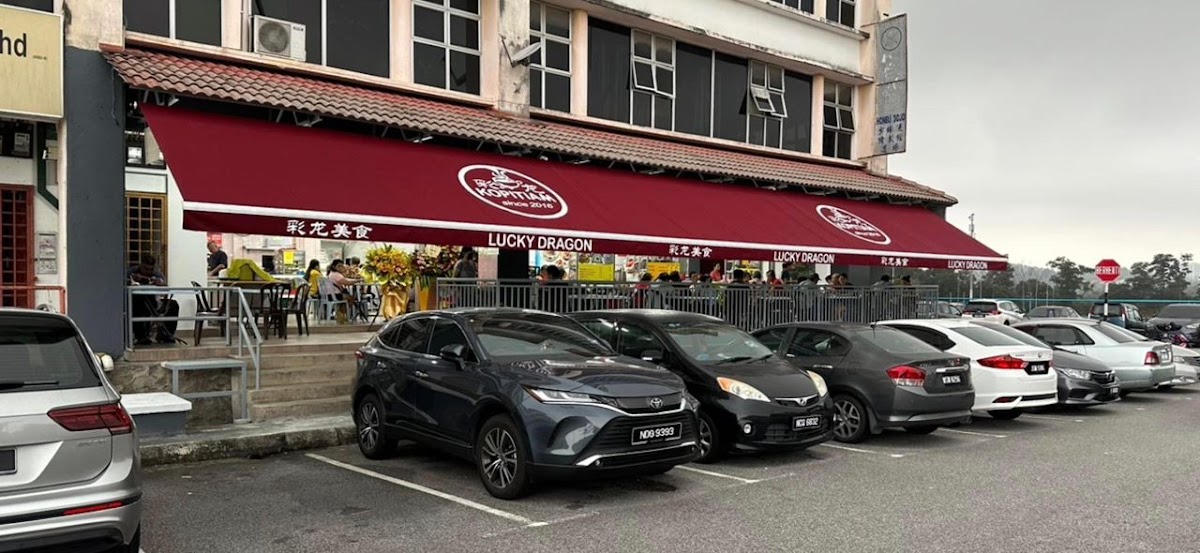 Lucky Dragon Restaurant