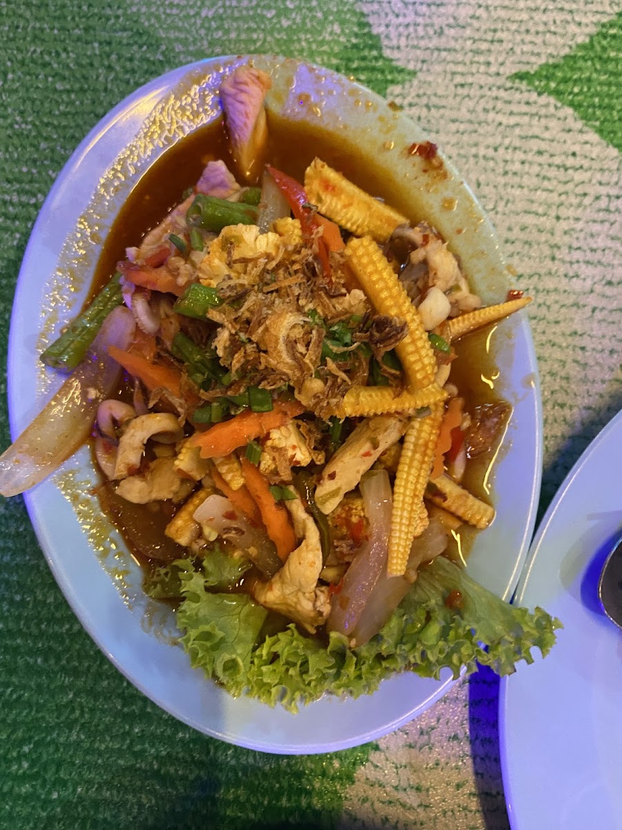 Halwatee Tomyam Photo 7