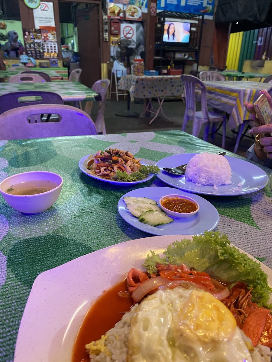 Halwatee Tomyam Photo 8