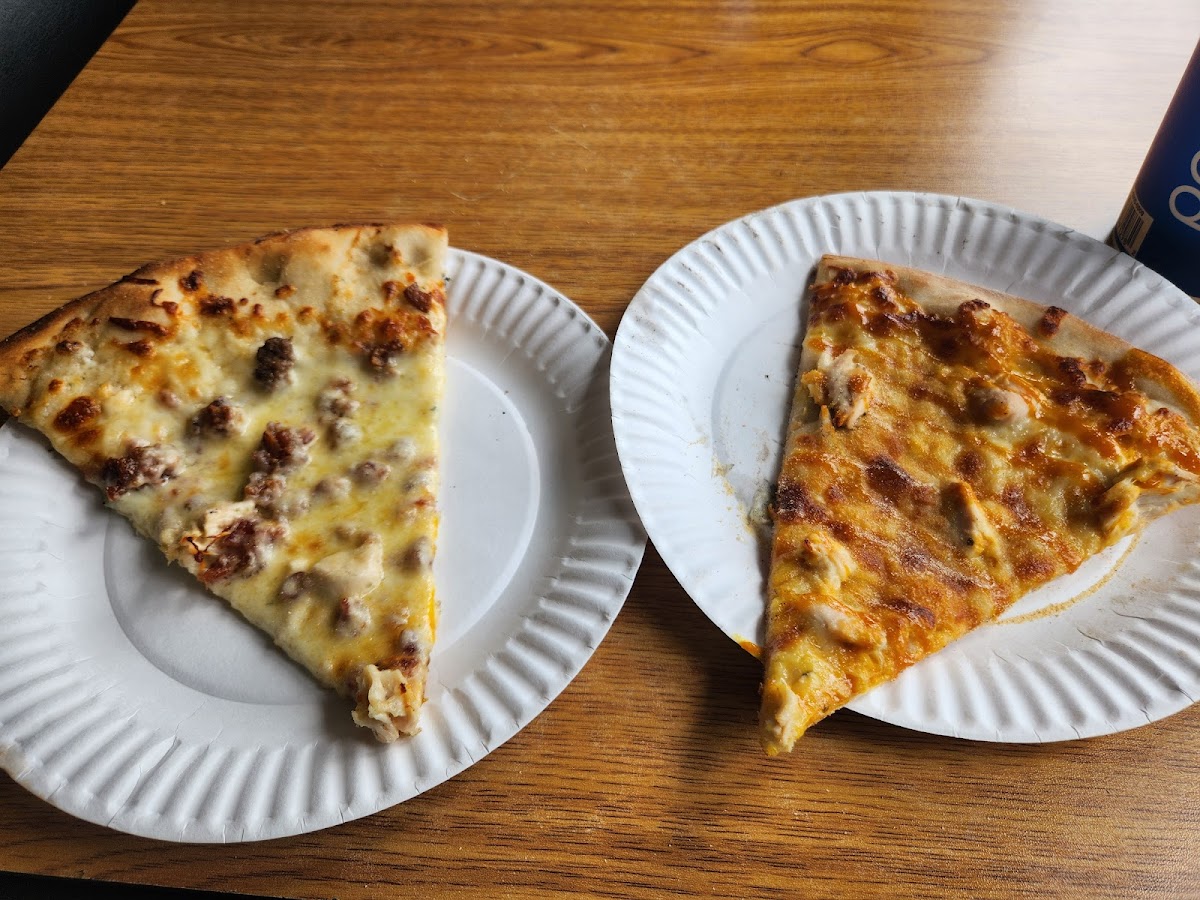 Pasquale's Pizzeria Photo 7