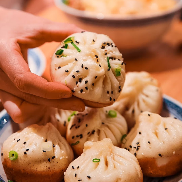 Pan Fried Pork Buns