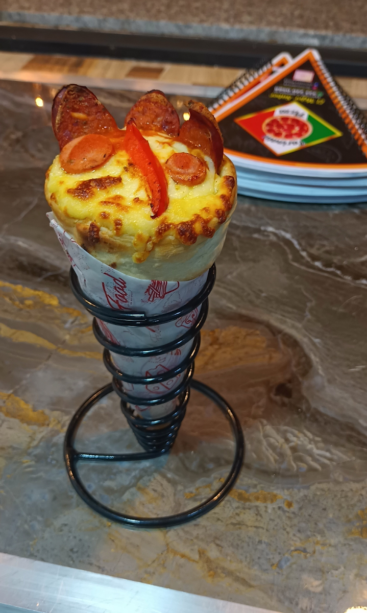 La Clave Burgers & HotDogs Photo 7