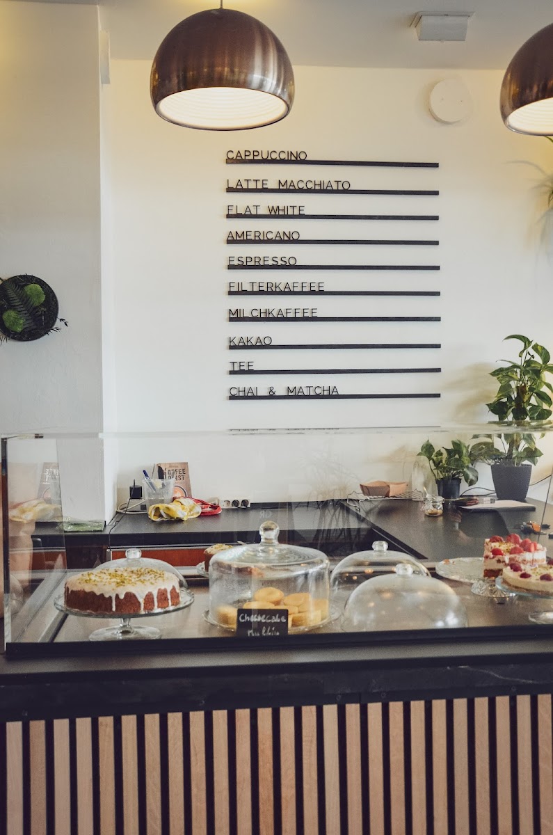 CAFÉ GRÖÖN