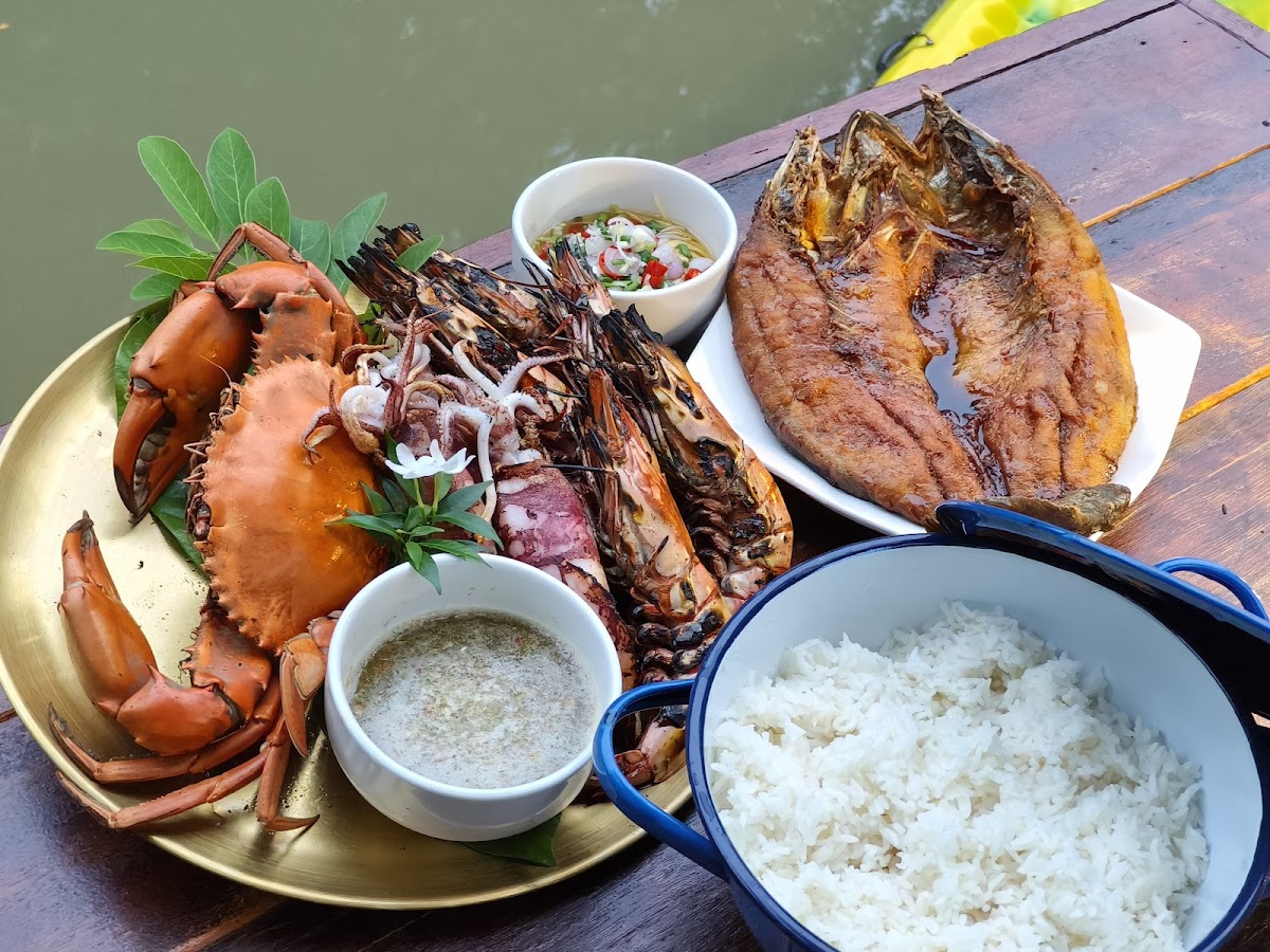 Baan Rongmai Cafe & Homestay Photo 3
