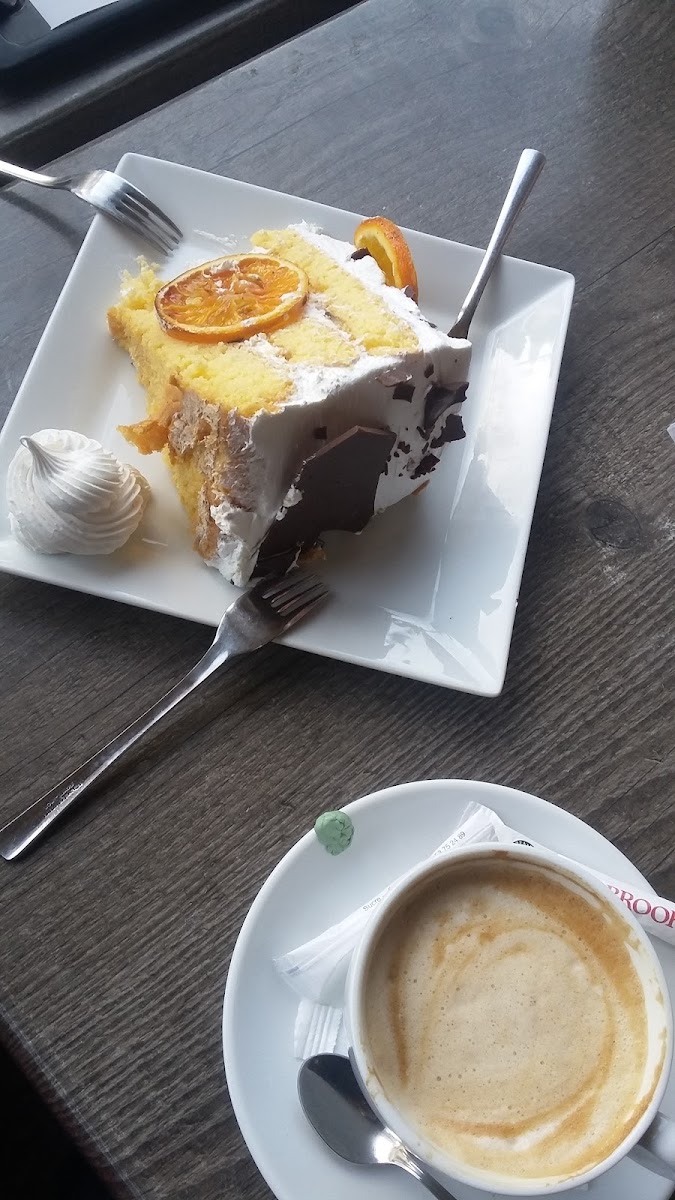 Brooks Café Photo 9