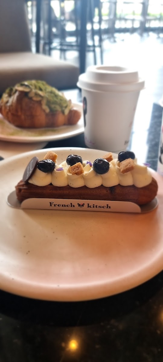 French Kitsch Café - Central Korat Store Photo 10