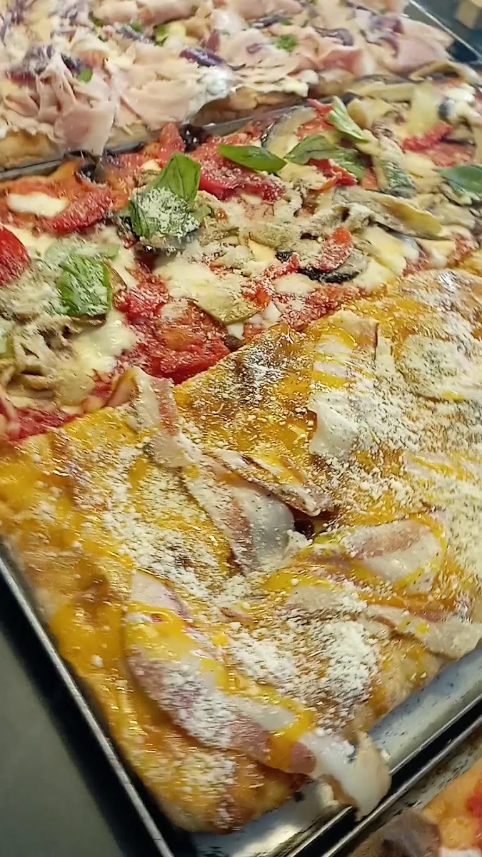 La Pala - Pizza al taglio Photo 2