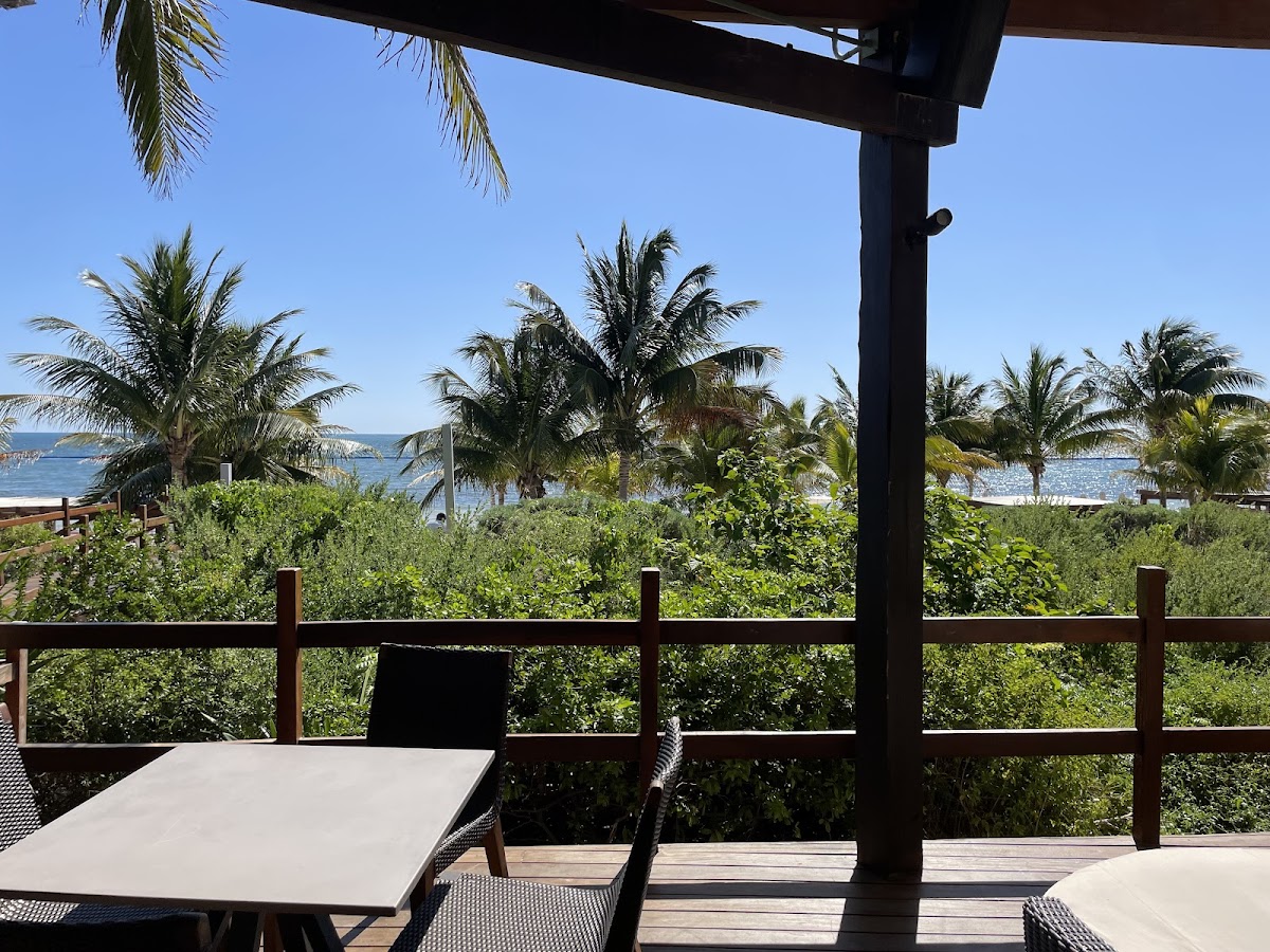 Beach Club Photo 4