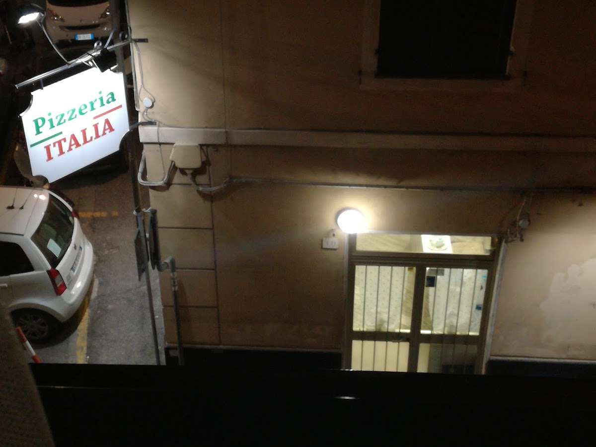 Pizzeria Italia Photo 2