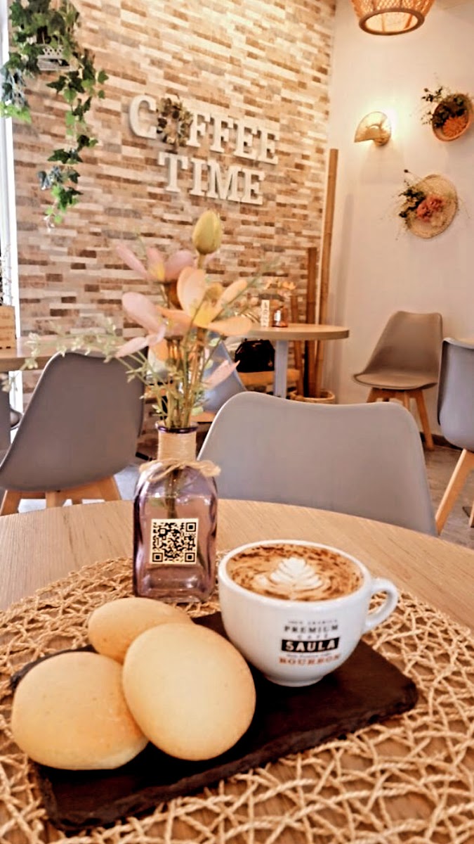 Coffee Time Photo 3