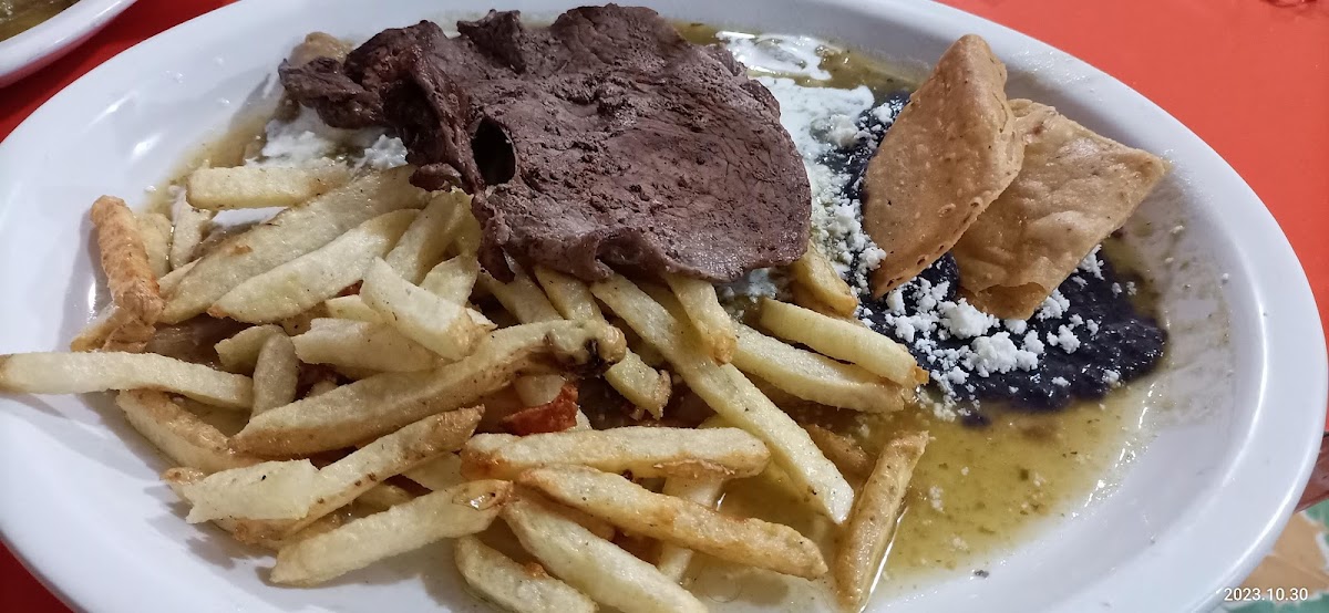 Caldos de pollo y antojitos mexicanos “LA CENTRAL” Photo 7
