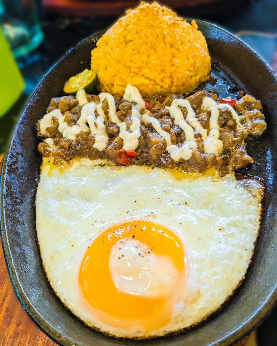 Tambayan Sa Kamalig Restobar Photo 8