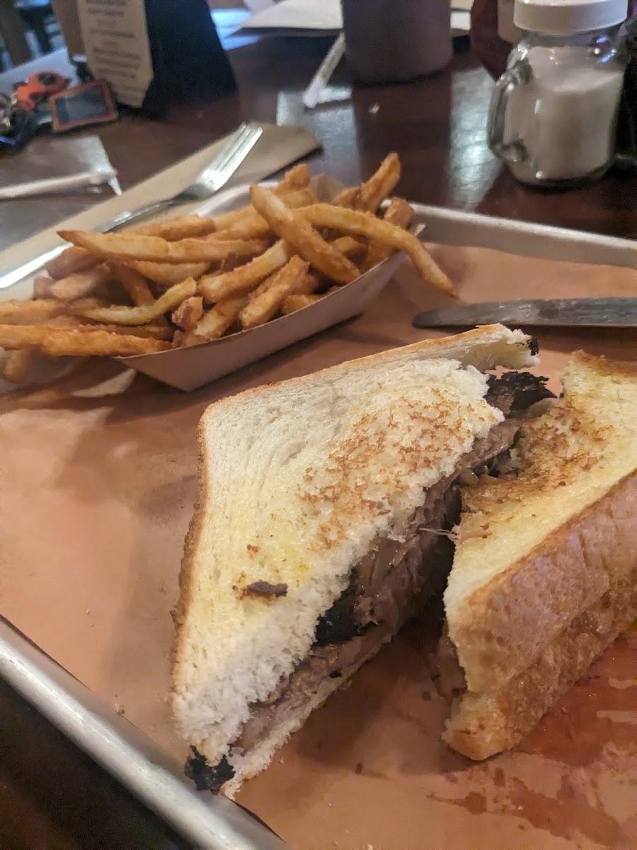 Haywood Smokehouse Photo 10