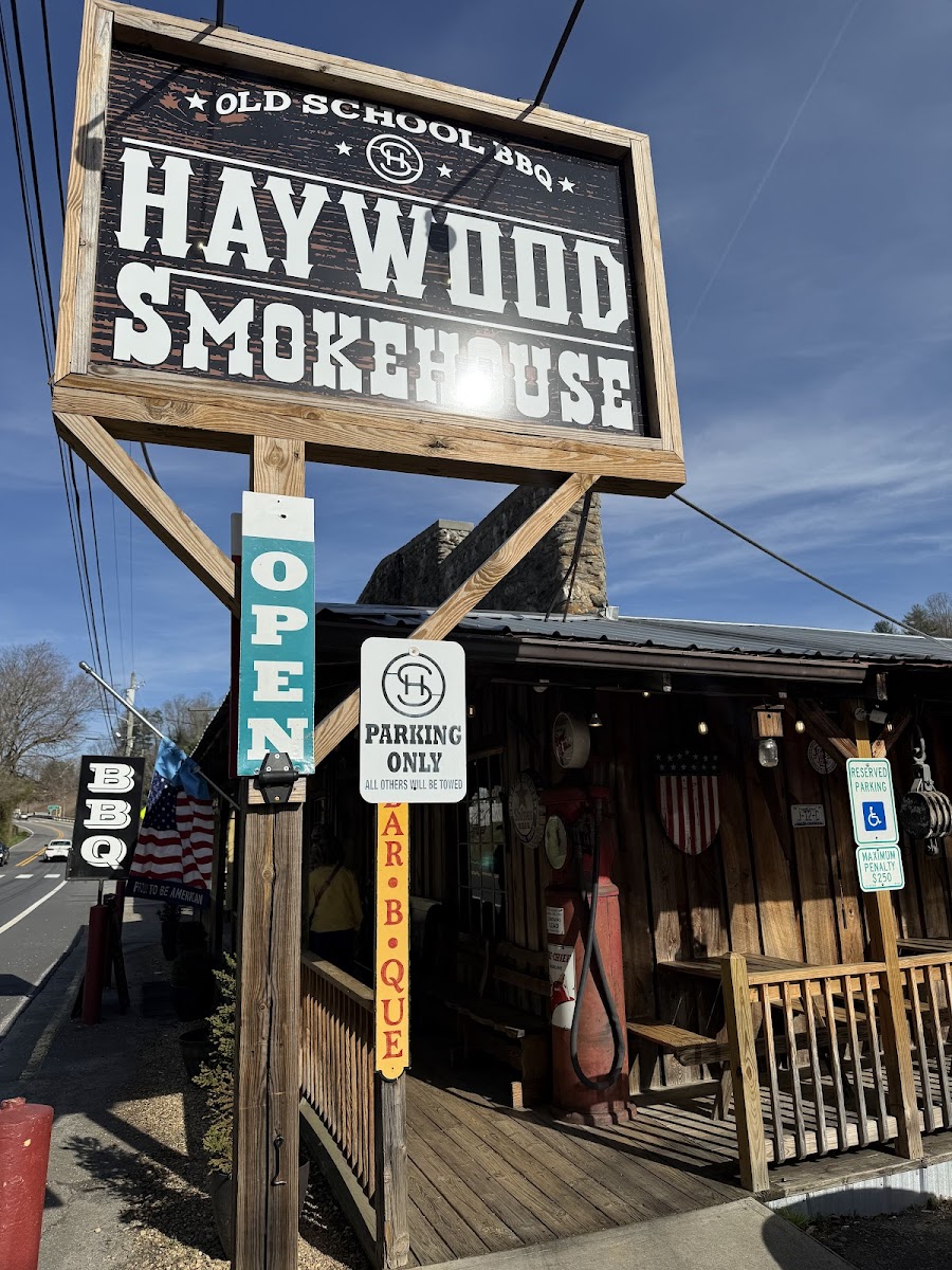 Haywood Smokehouse Photo 3