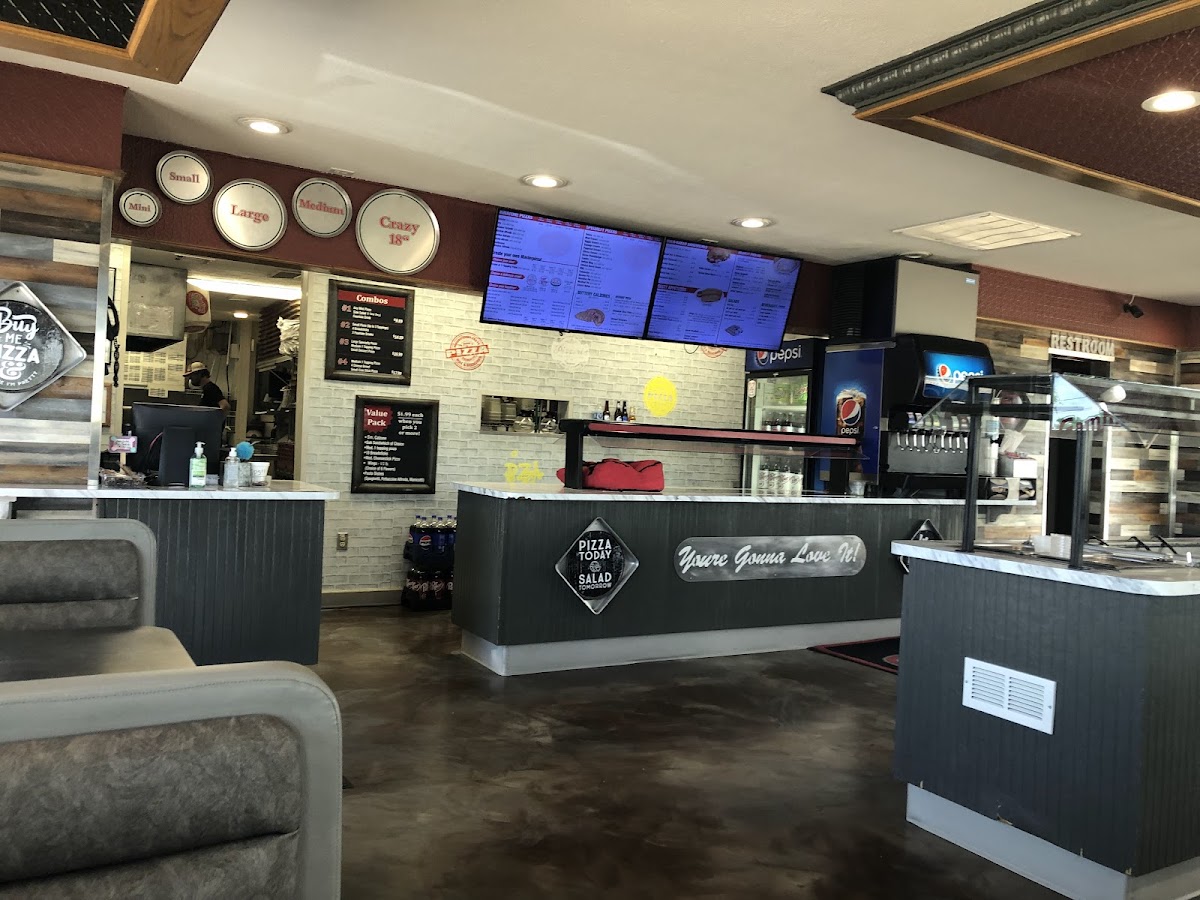 Gambino's Pizza Photo 3