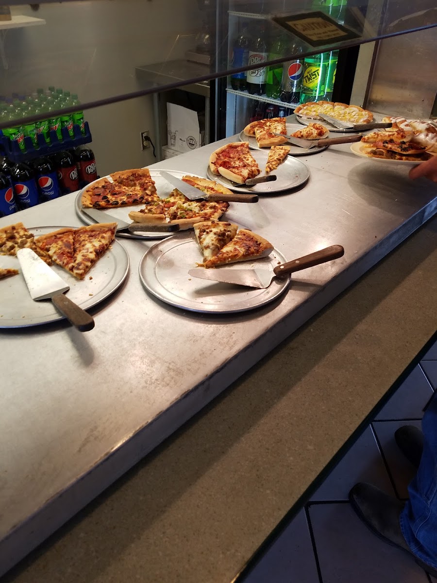 Gambino's Pizza Photo 5