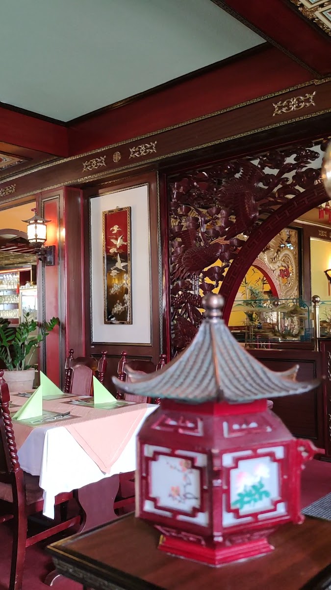 Thang Long Restaurant & Sushibar Photo 2