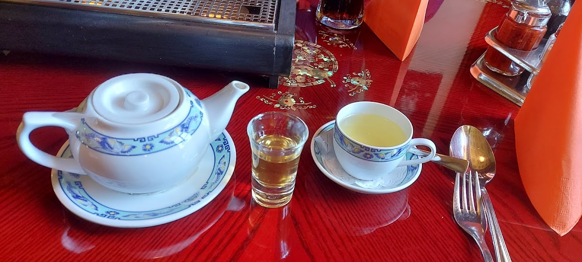 Thang Long Restaurant & Sushibar Photo 8