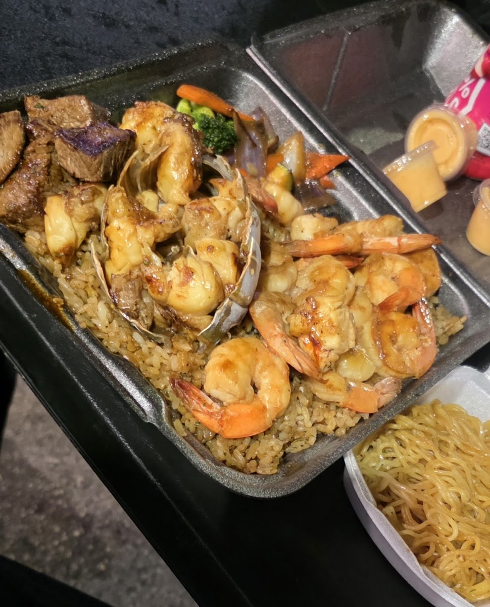 Rockstar Hibachi Food Truck Kendall Three Lakes Photo 4