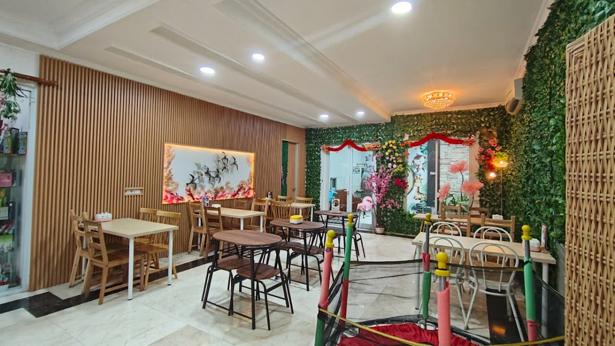 8AG Cafe Playground