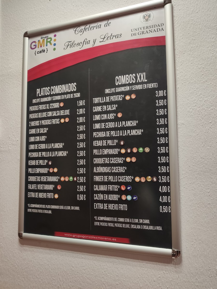 Cafetería de la Facultad de Filosofía y Letras Photo 3