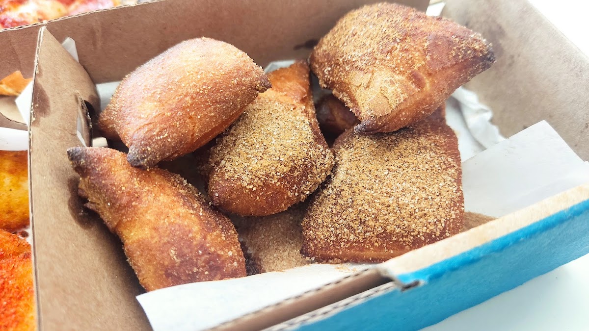 Domino's Antea Photo 7