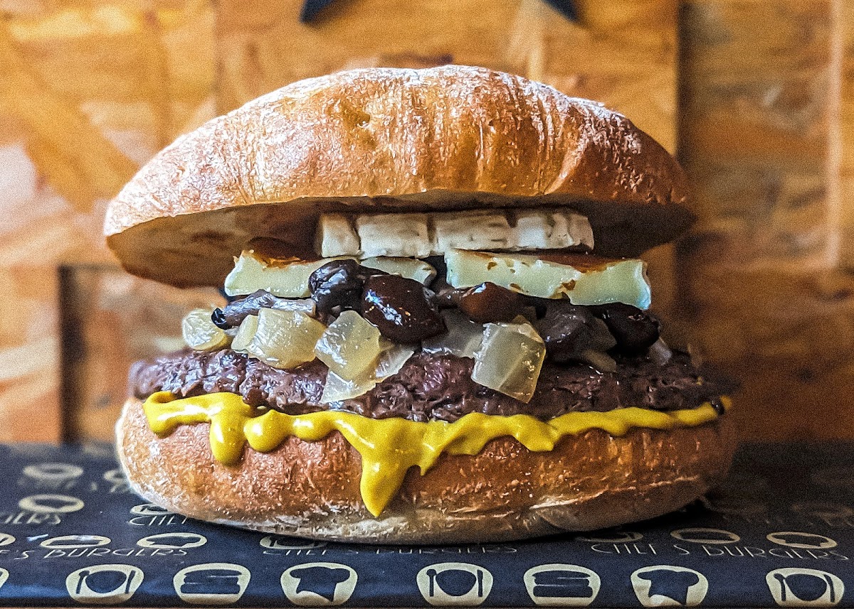 Chef's Burgers Photo 3