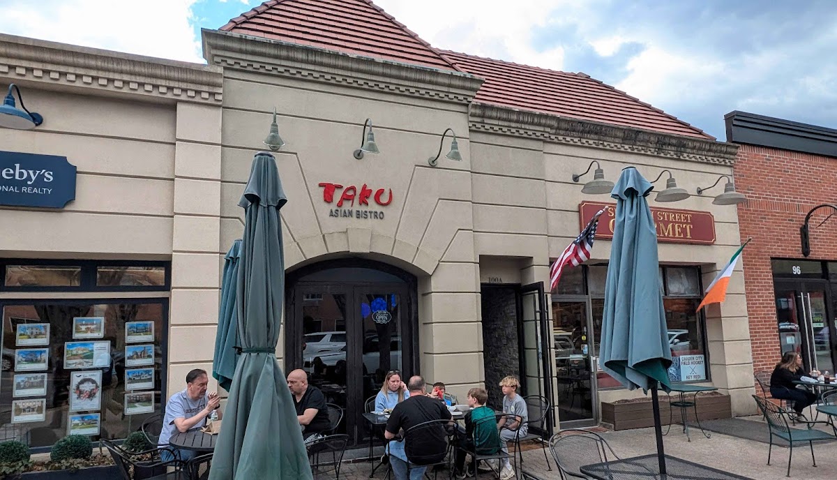 Taku Asian Bistro restaurant