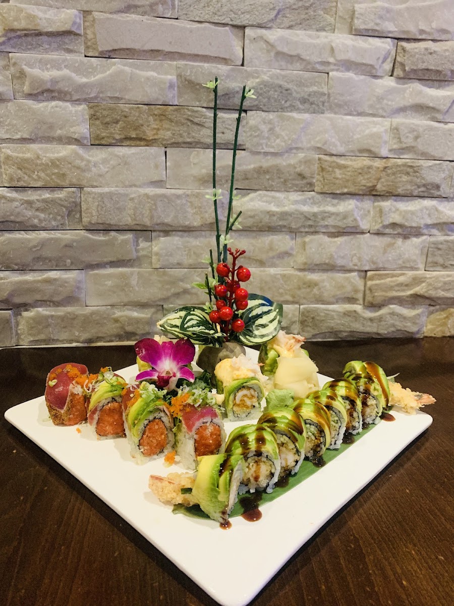 Taku Asian Bistro restaurant Photo 3