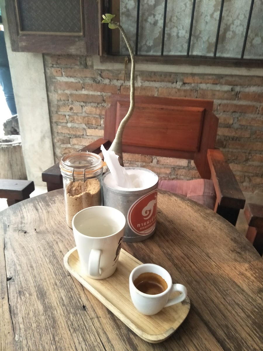 Khaotha Coffee / Roastered Pai Photo 9