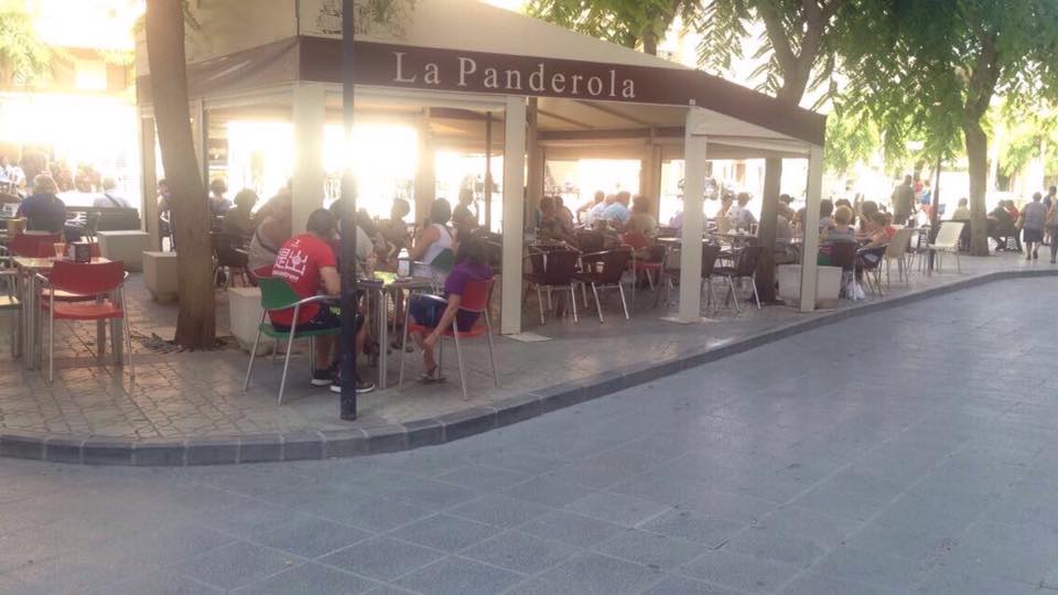 La Panderola cafeteria-heladeria Photo 3