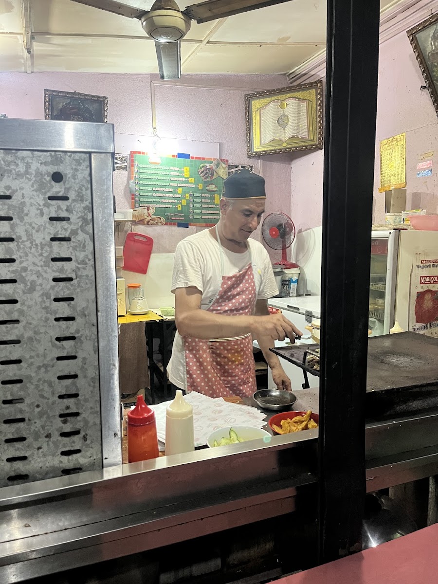 Shawerma Laziz KCB Photo 3