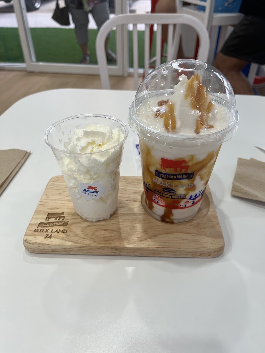 Thai-Denmark MILK LAND Bang Bua Thong Photo 7