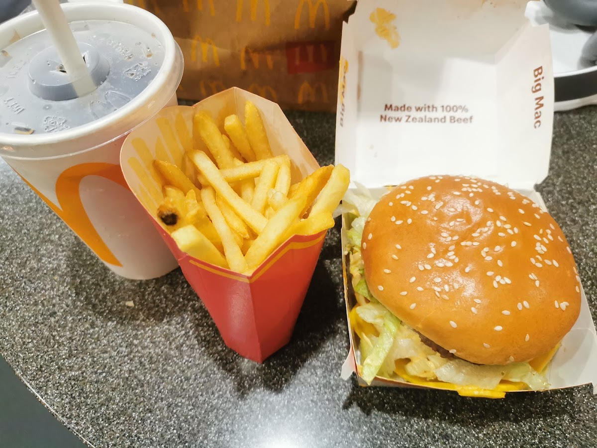 McDonald's Glenfield Photo 10