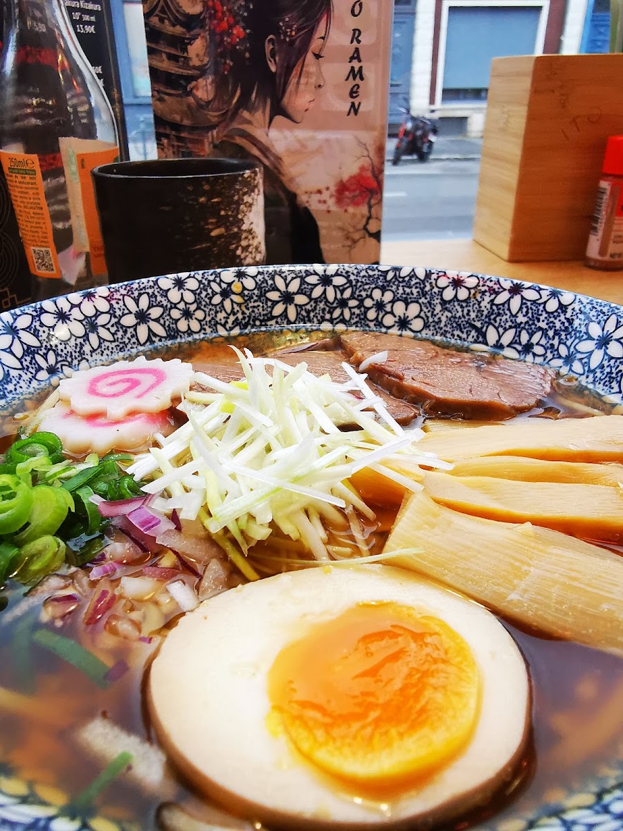 ITO RAMEN Photo 9