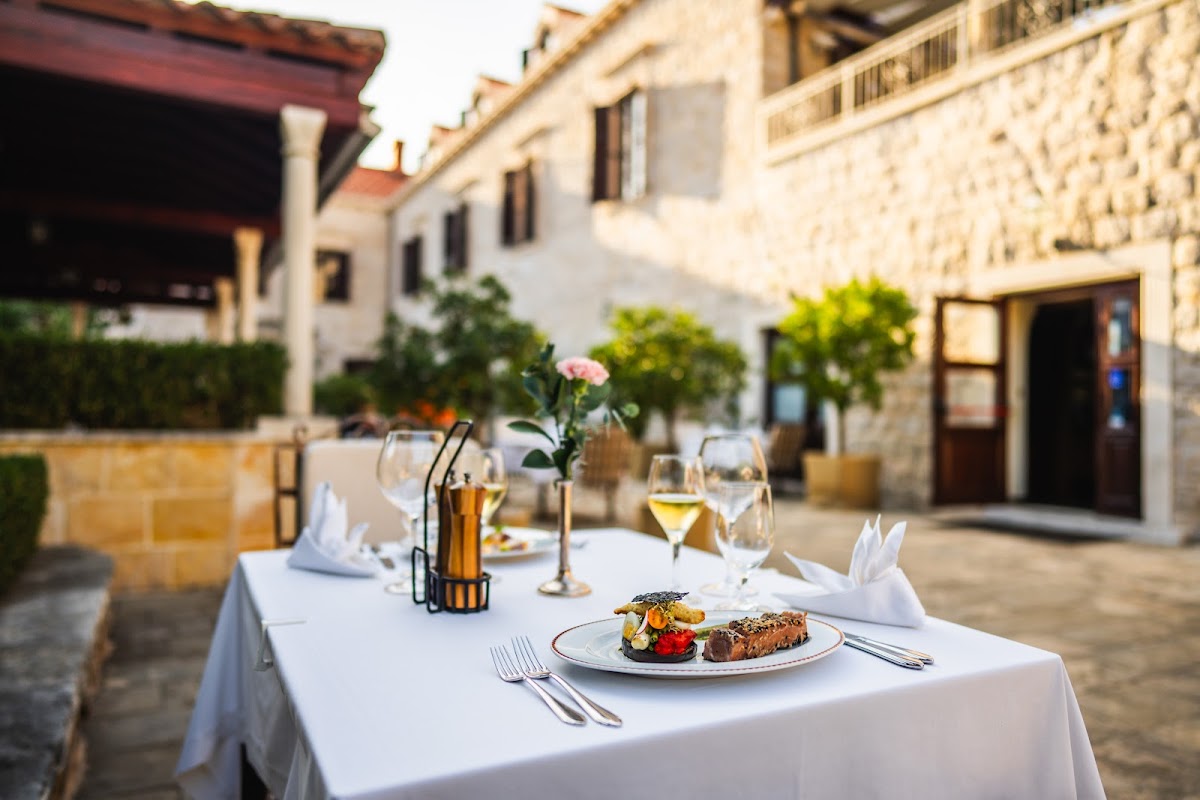 Restaurant Kazbek Photo 2