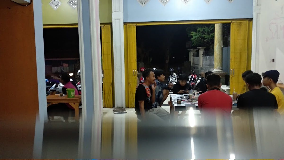 SAM KUMIS KOPI & STMJ/Nasgor Kampong