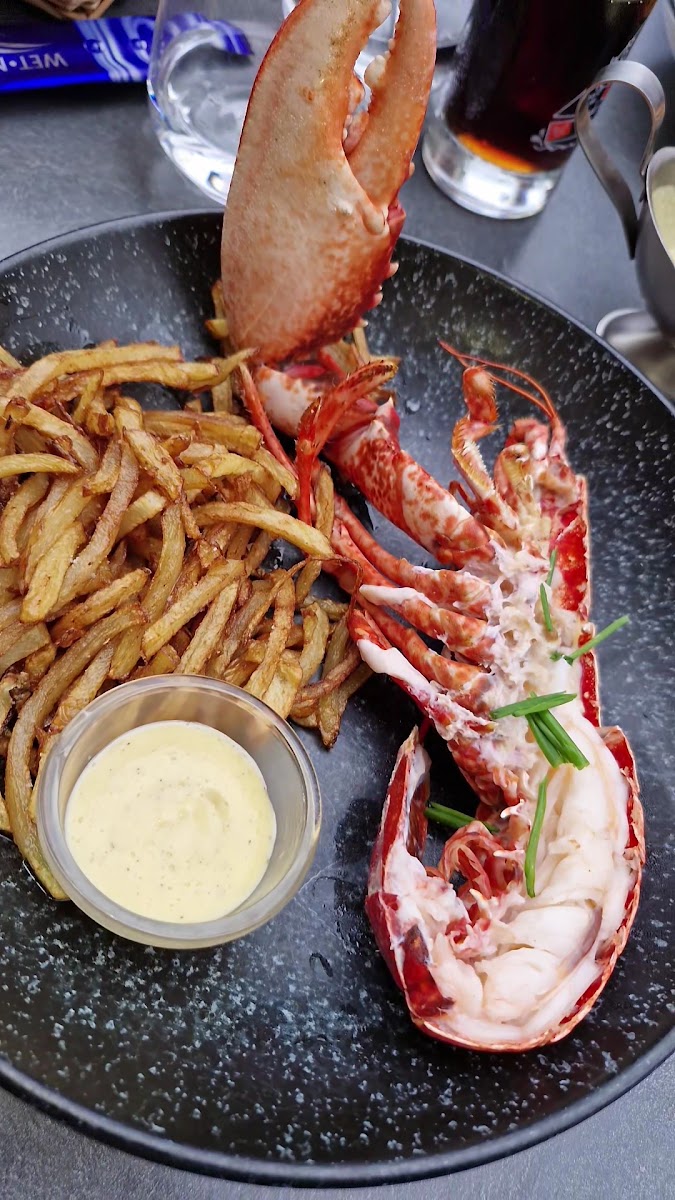 Le Homard Fries Photo 2