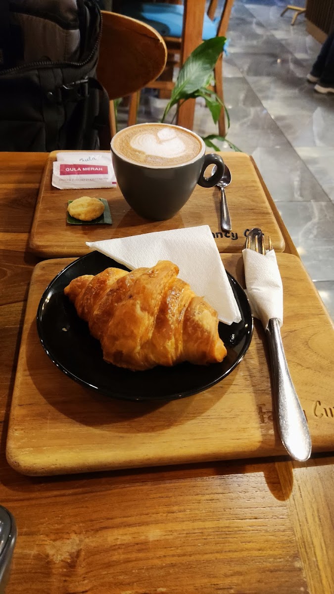 Fancy Cup Cafe Ubud Photo 10