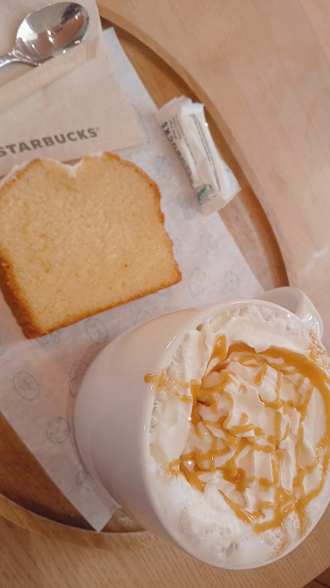 Starbucks Toulouse Palais Photo 9