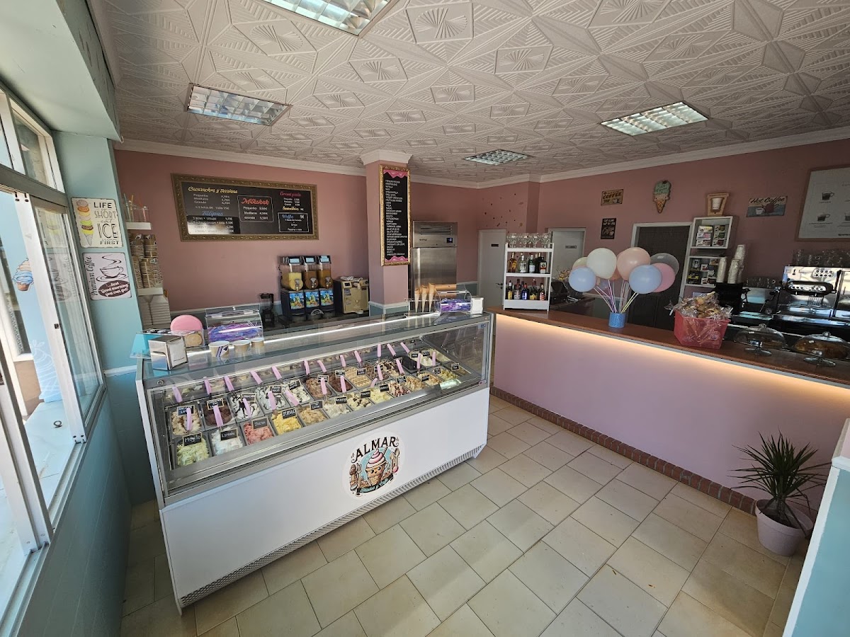 Heladeria Cafeteria ALMAR