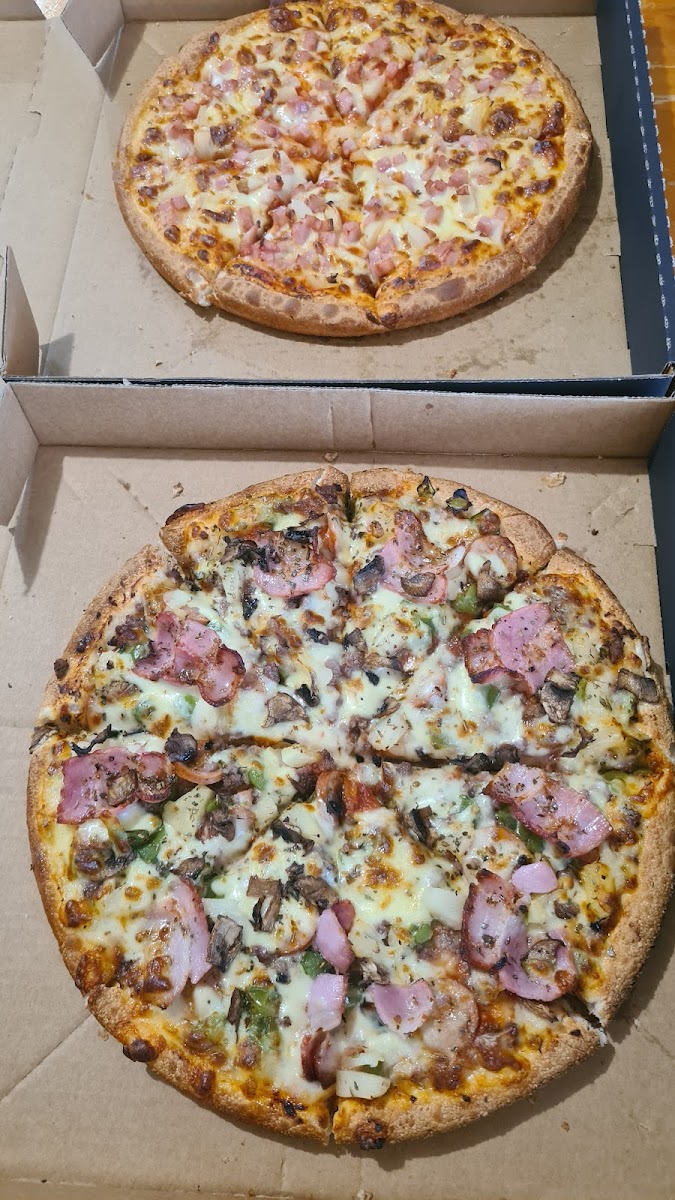 Pizza Bros Leamington Photo 5