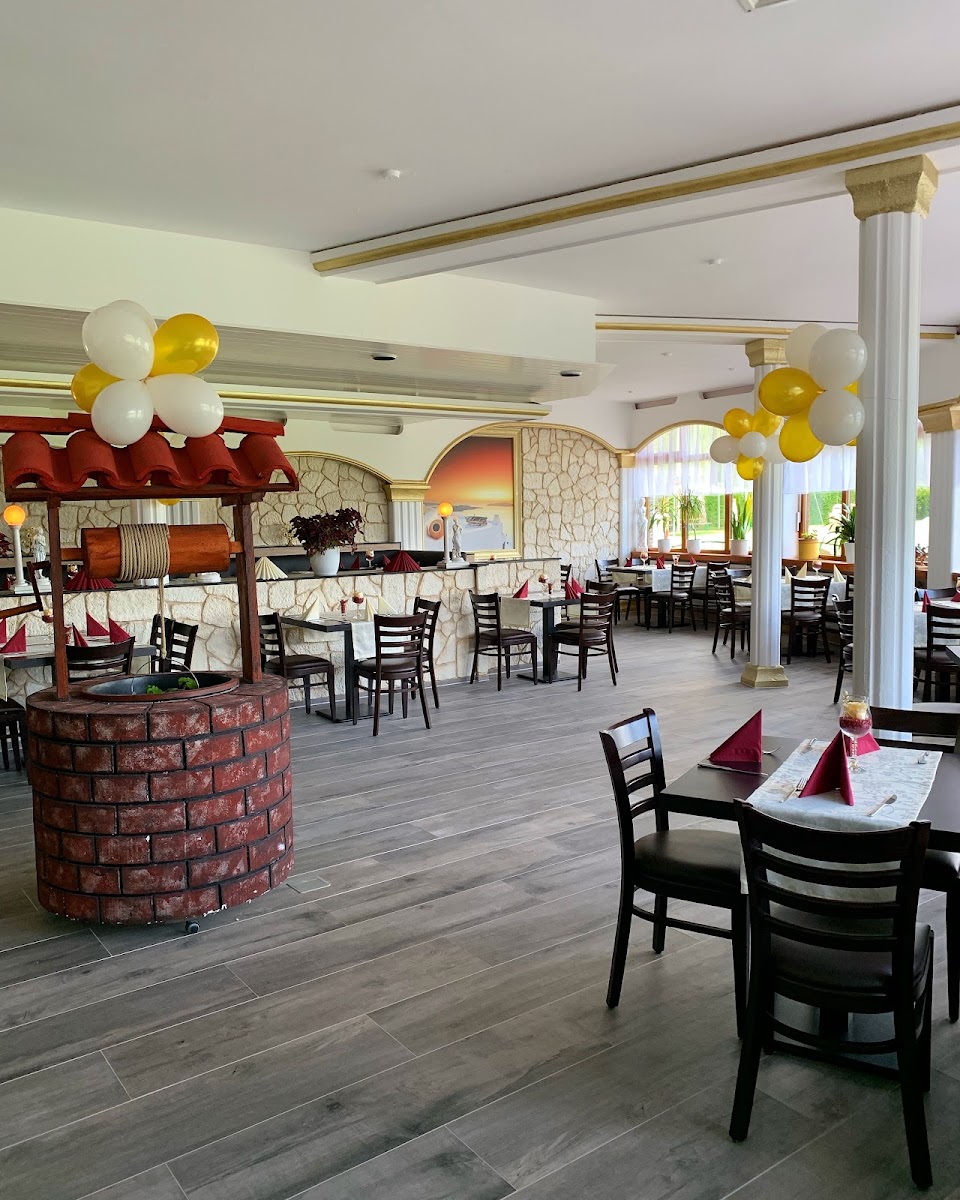 Restaurant Athena