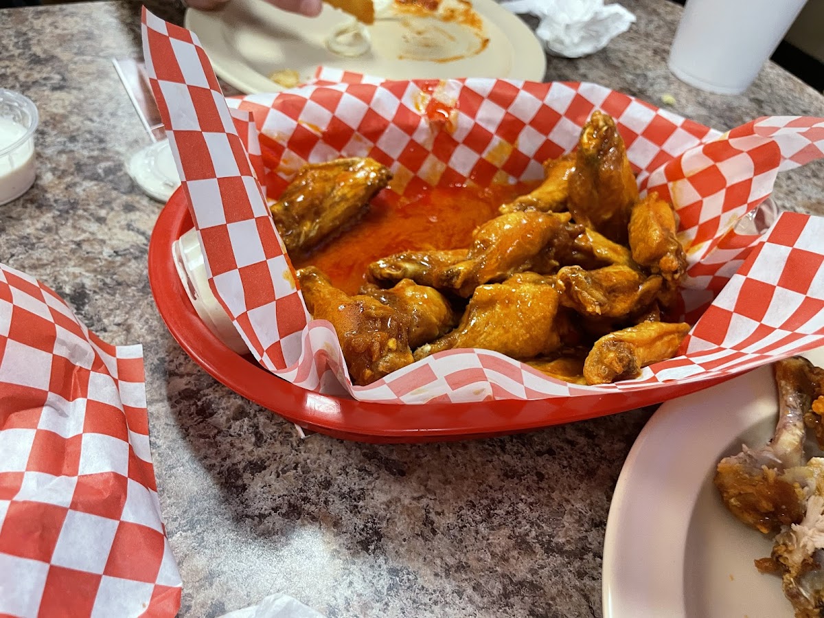 Argento's Pizza & Wings Photo 6