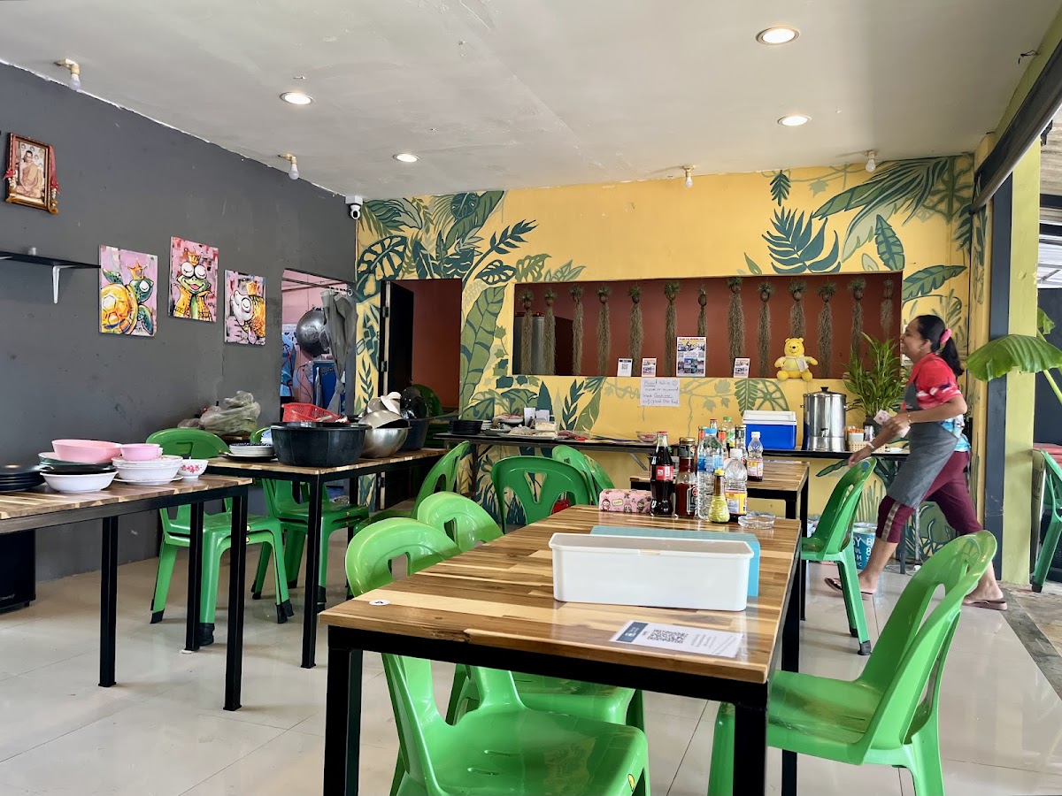LungPooh restaurant