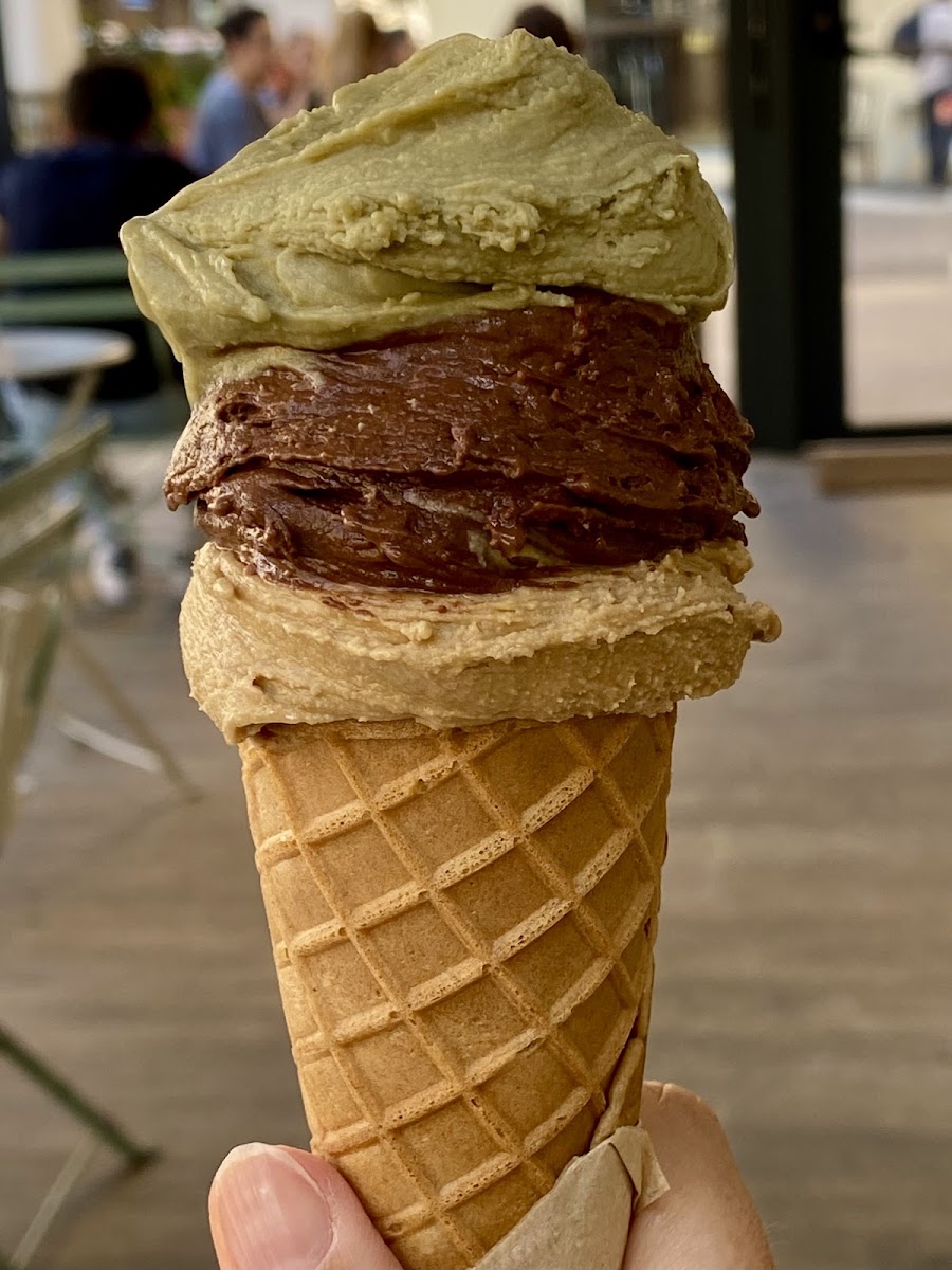 Colibrì - Gelato Lab Cafè Photo 4